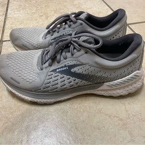 Brooks Adrenaline Running Shoe